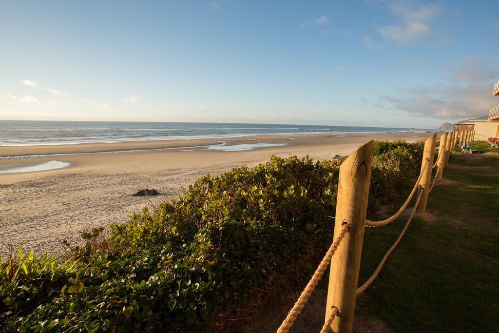 Pelican Shores Inn Lincoln City Exterior foto